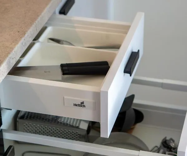 Lam - Ac -balcony 브라티슬라바