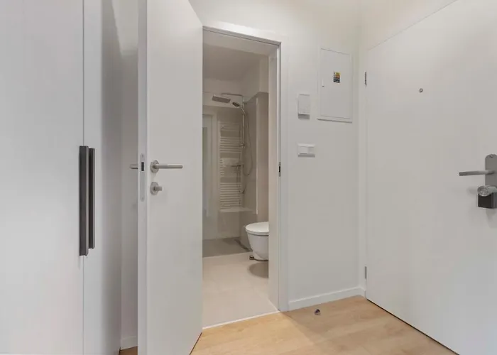 Lam - Ac -balcony Apartament Bratislava