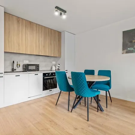 Lam - Ac -balcony Apartament