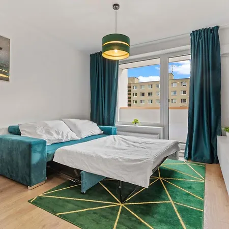 Lam - Ac -balcony Daire Bratislava